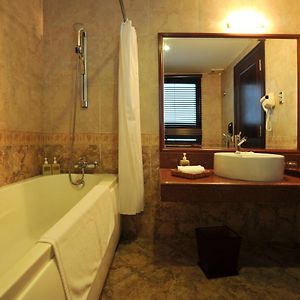 Deluxe Double or Twin Room Garden View